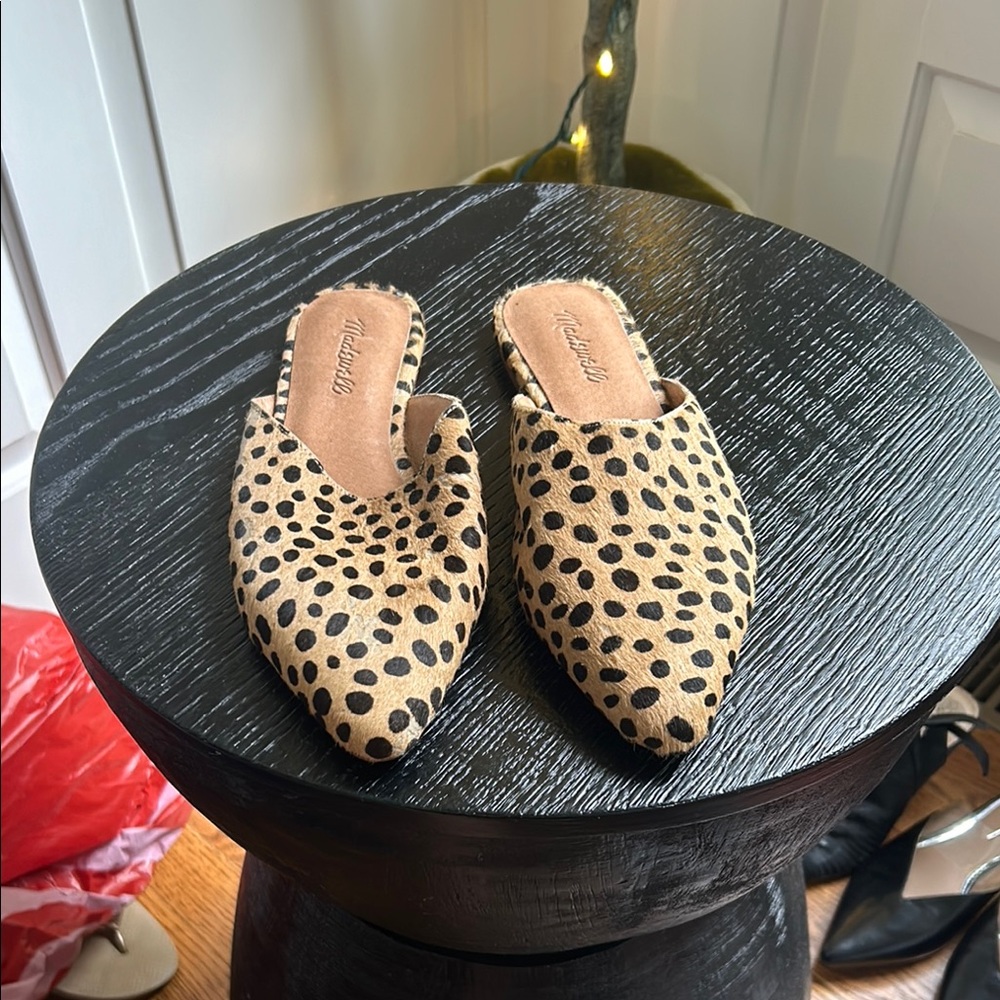 Madewell Black and Tan Mules Sleek Slip-On Shoes